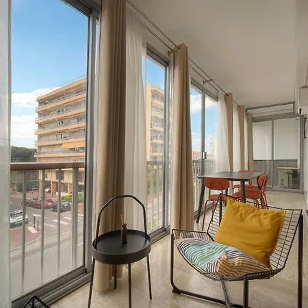 Apartmán - Parking - 10min - Vca